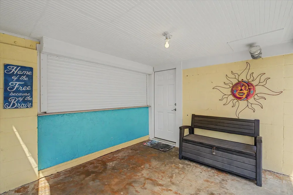 273 Barracuda Street Bayou Vista, TX 77563