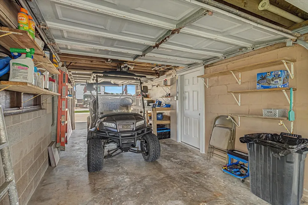 273 Barracuda Street Bayou Vista, TX 77563