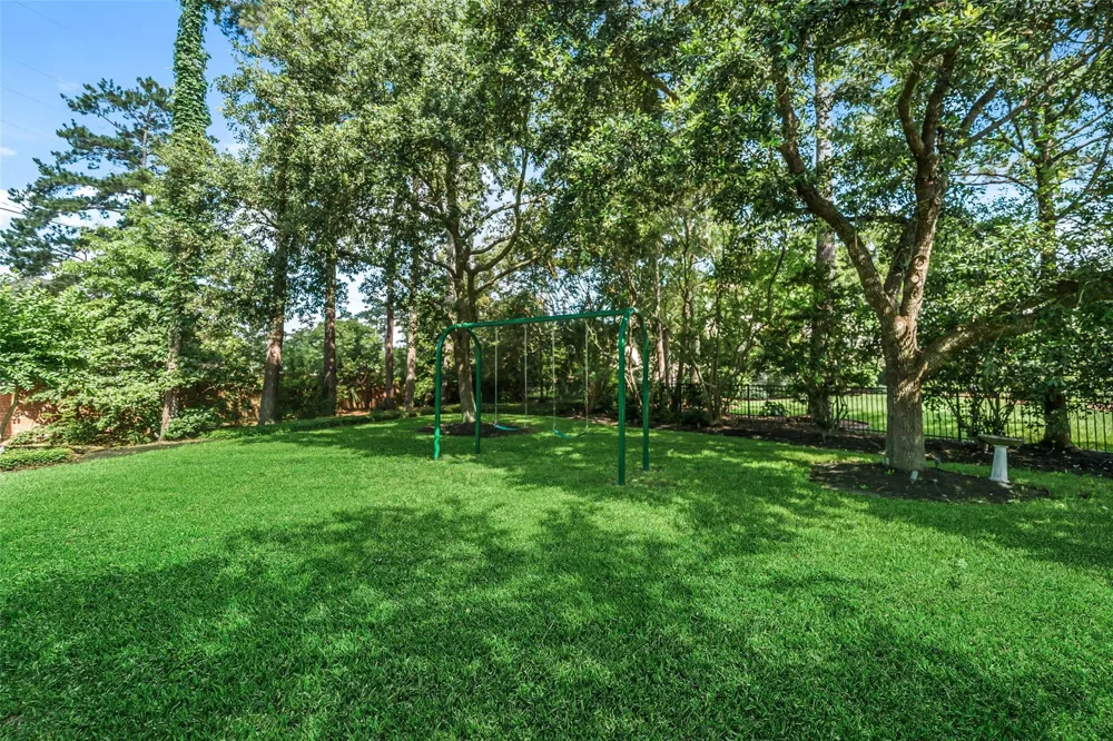 123 Bentwater Bay Drive Montgomery, TX 77356