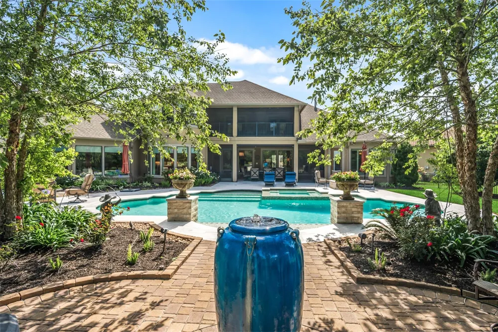 123 Bentwater Bay Drive Montgomery, TX 77356