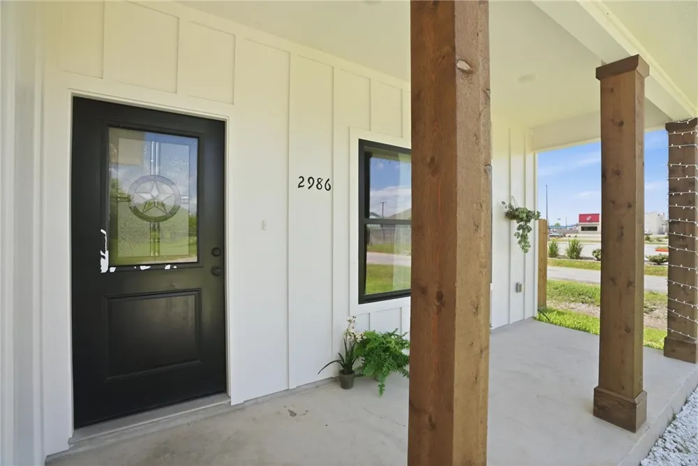 2986 Mayfield Ingleside, TX 78362