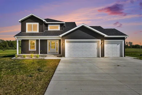 2767 Pine Ridge Drive