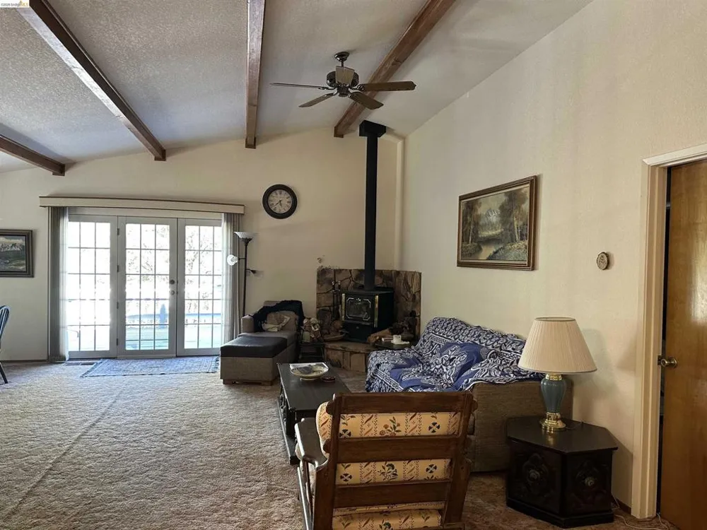 12948 Mueller Dr Groveland, CA 95321