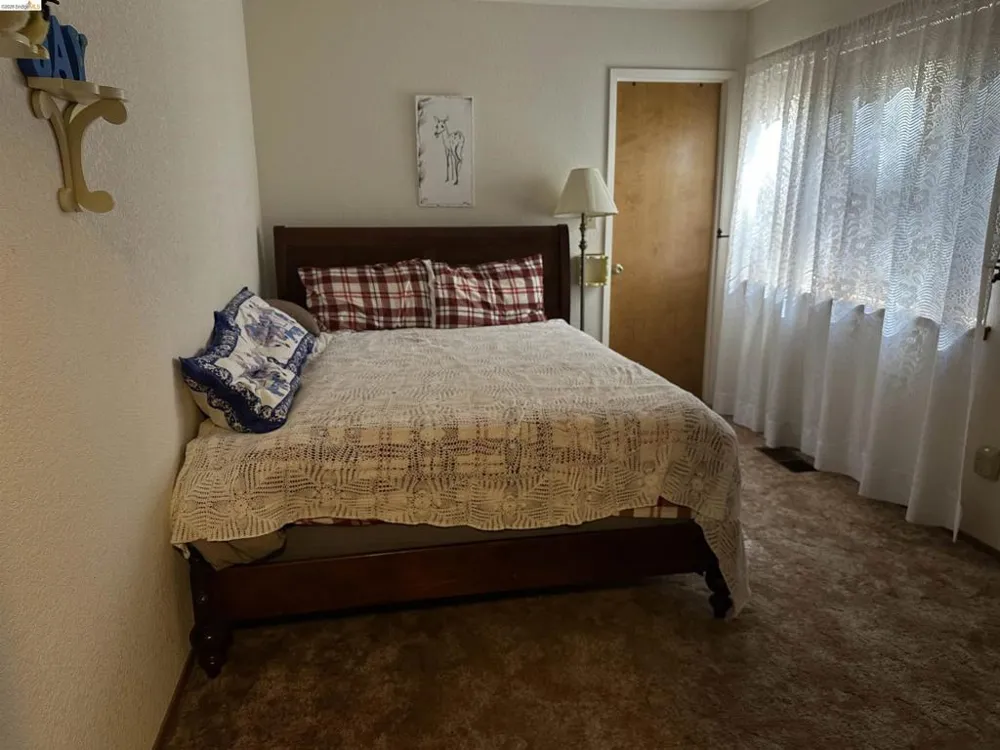 12948 Mueller Dr Groveland, CA 95321