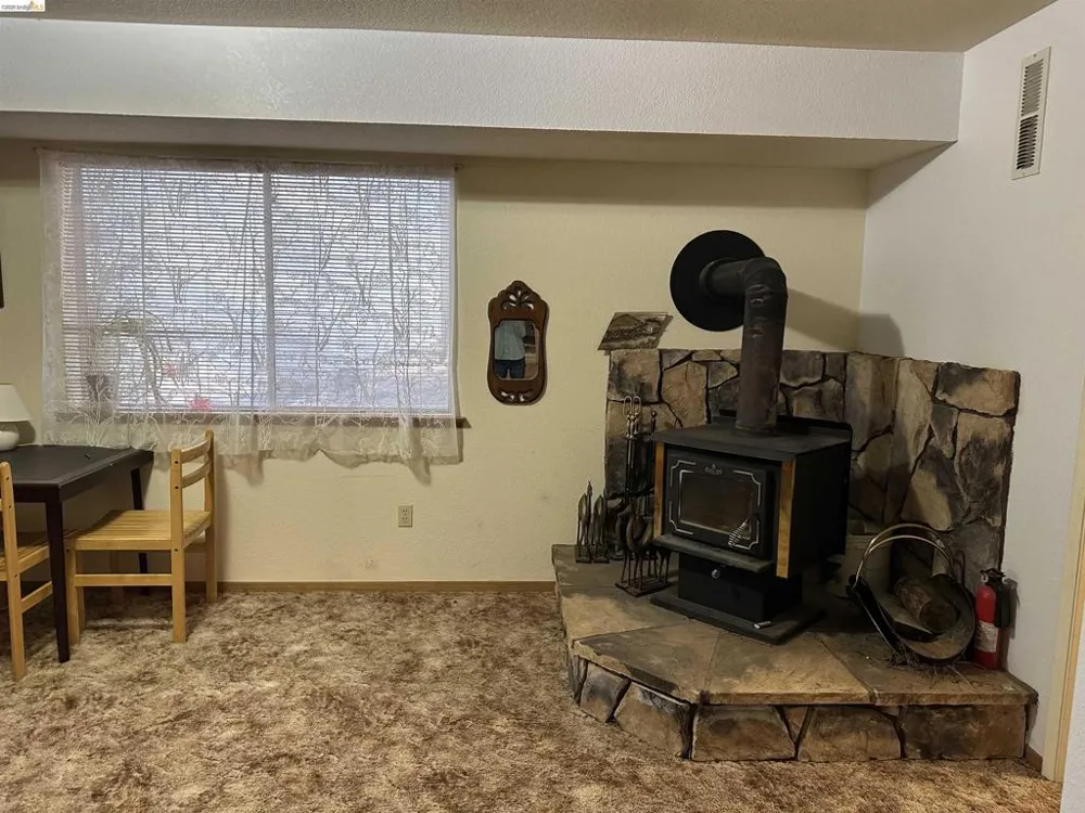12948 Mueller Dr Groveland, CA 95321