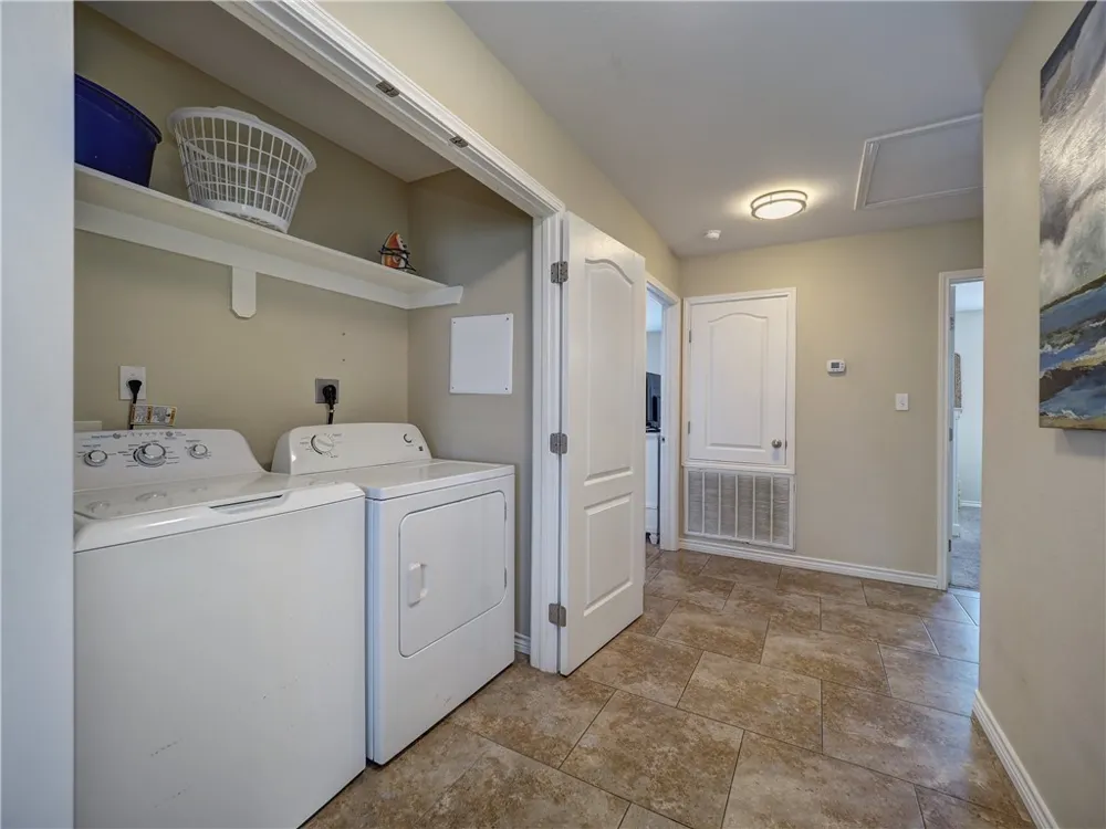 100 Glover Boulevard #103 Port Aransas, TX 78373