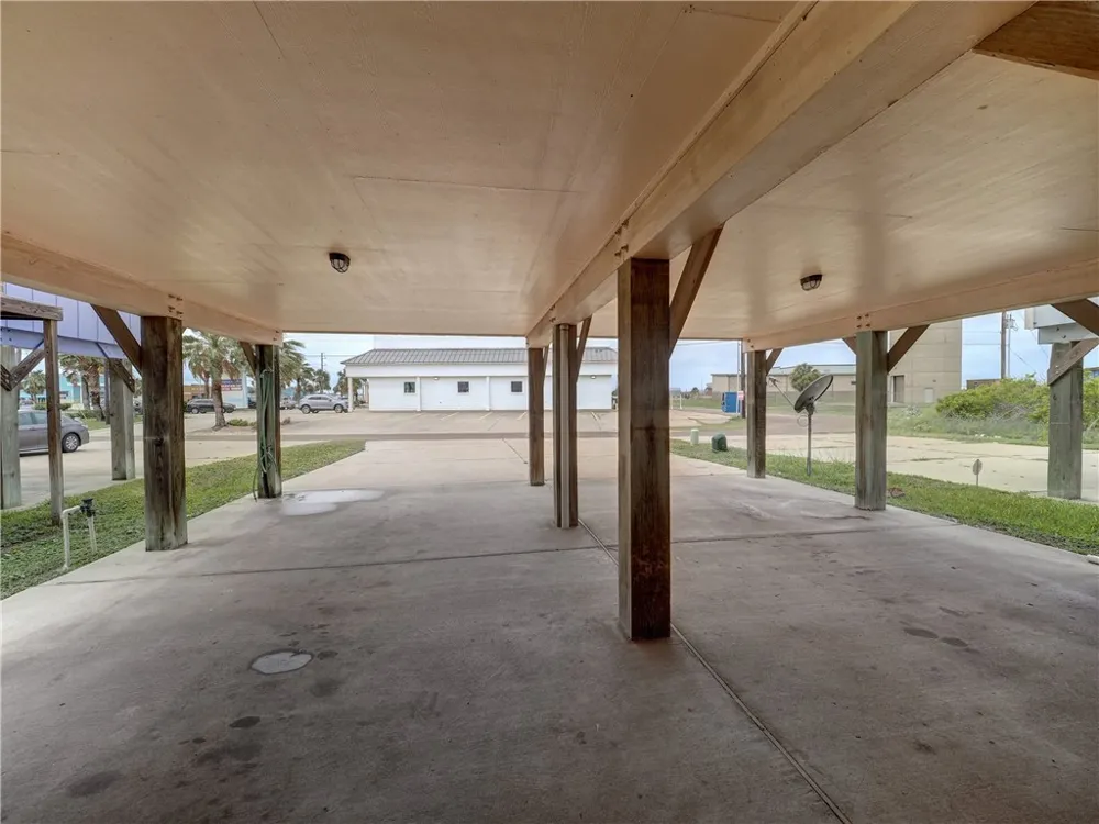 100 Glover Boulevard #103 Port Aransas, TX 78373