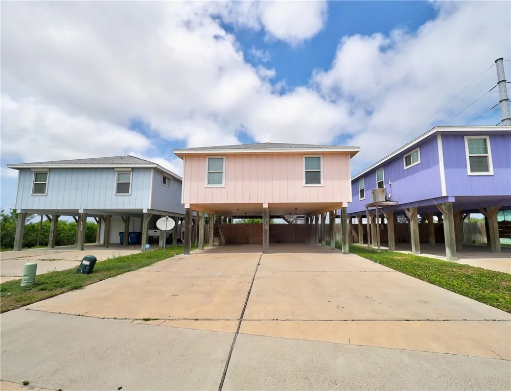100 Glover Boulevard #103 Port Aransas, TX 78373