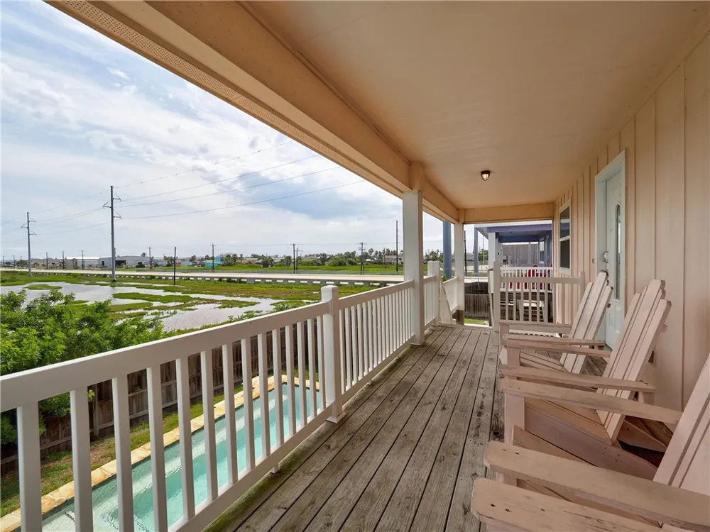100 Glover Boulevard #103 Port Aransas, TX 78373