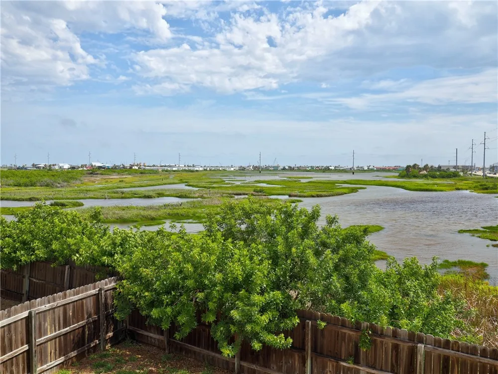 100 Glover Boulevard #103 Port Aransas, TX 78373