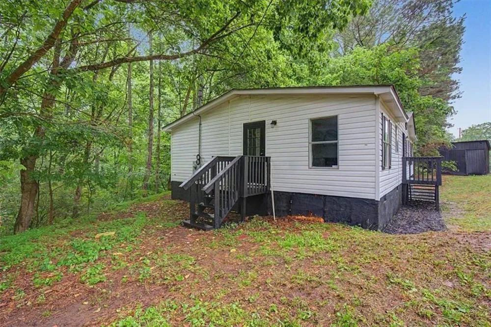 360 Black Knob Church Road Ranger, GA 30734
