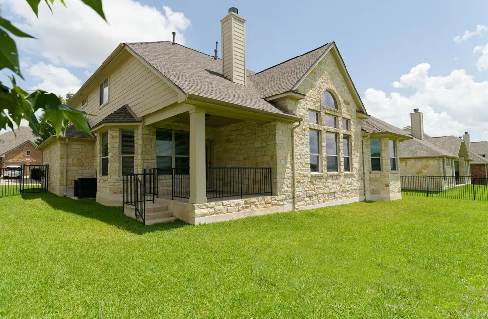 1116 Hillridge Drive Round Rock, TX 78665