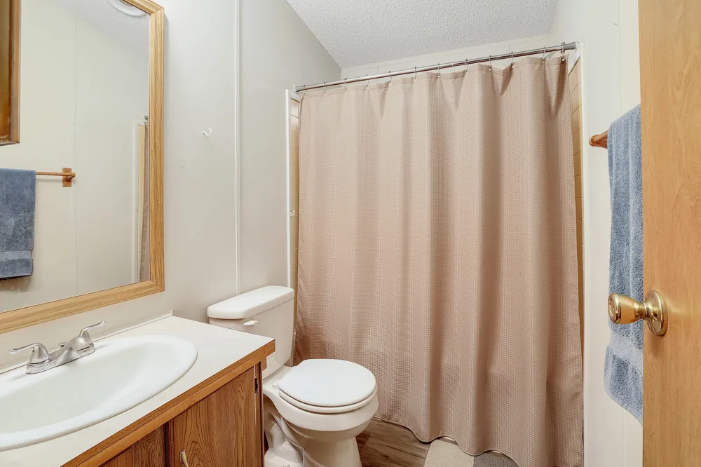 288 The Forest Road Dale, TX 78616