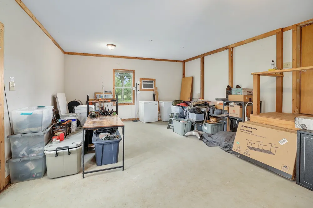 288 The Forest Road Dale, TX 78616