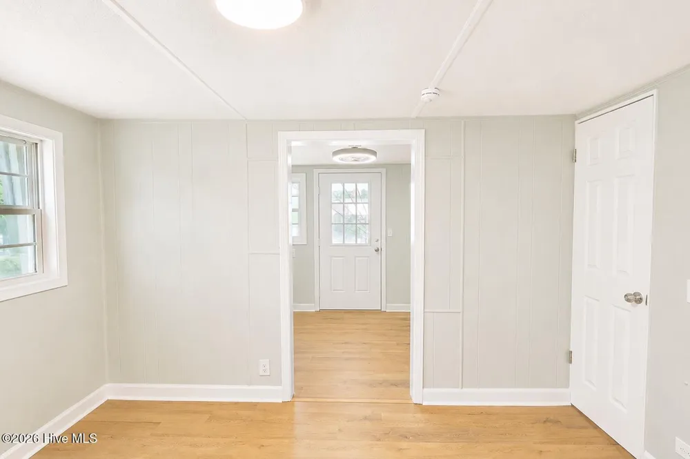 324 Cypress Avenue Holly Ridge, NC 28445