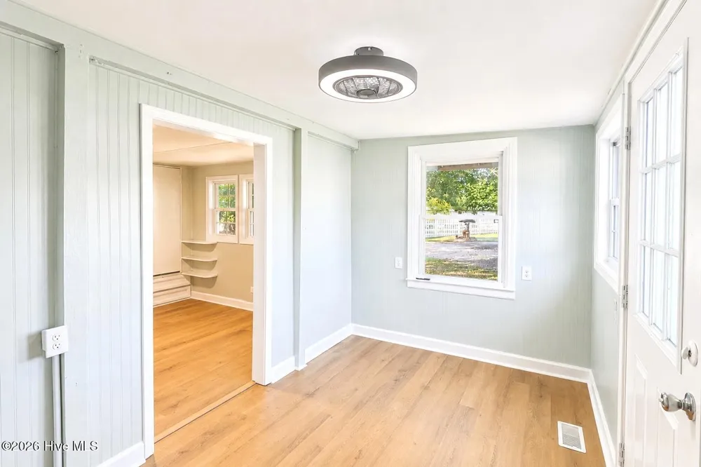 324 Cypress Avenue Holly Ridge, NC 28445