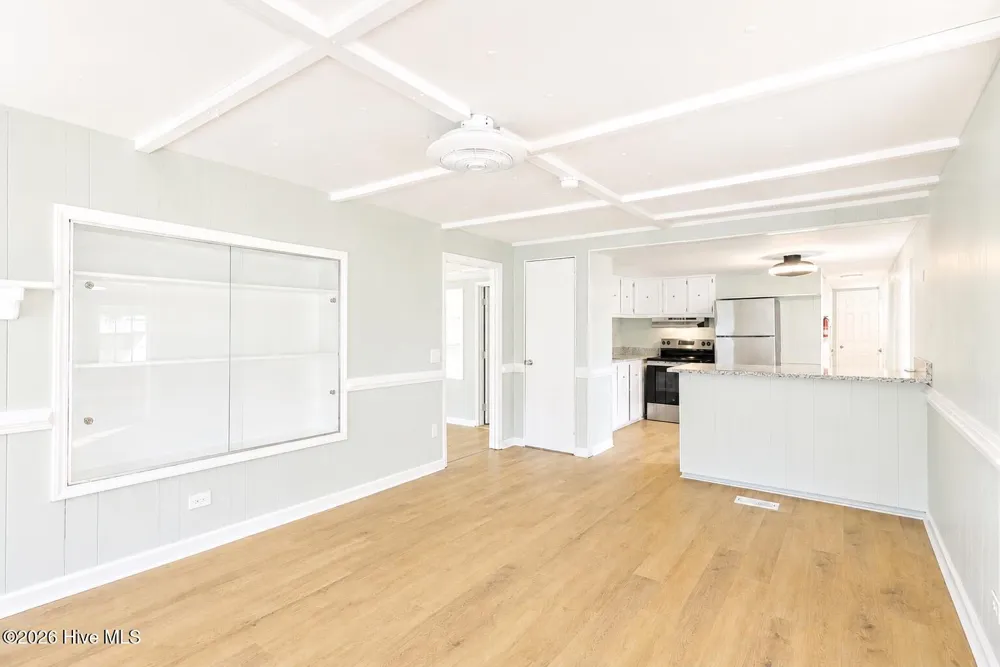 324 Cypress Avenue Holly Ridge, NC 28445