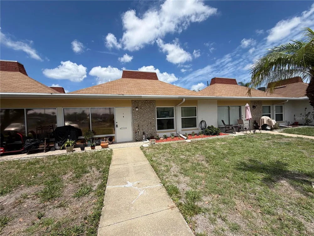 4345 TAHITIAN GARDENS CIRCLE #C Holiday, FL 34691