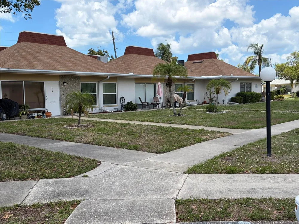 4345 TAHITIAN GARDENS CIRCLE #C Holiday, FL 34691