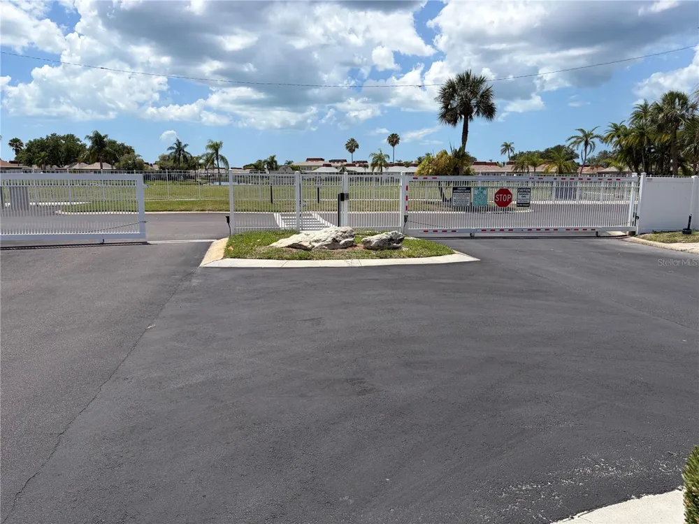 4345 TAHITIAN GARDENS CIRCLE #C Holiday, FL 34691