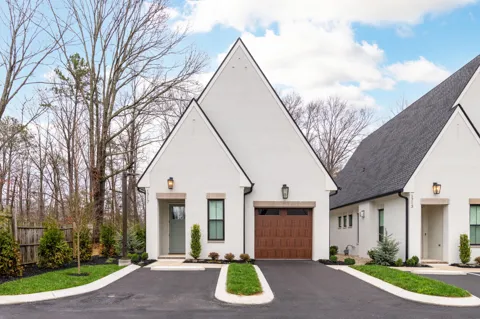 1713 Double Oak Trail