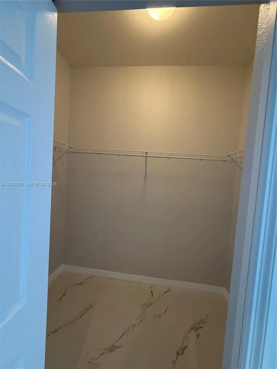 9135 Leatherwood Loop Lehigh Acres, FL 33936