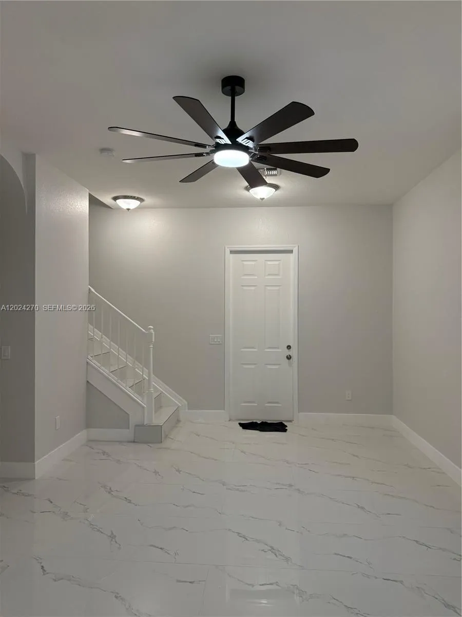 9135 Leatherwood Loop Lehigh Acres, FL 33936
