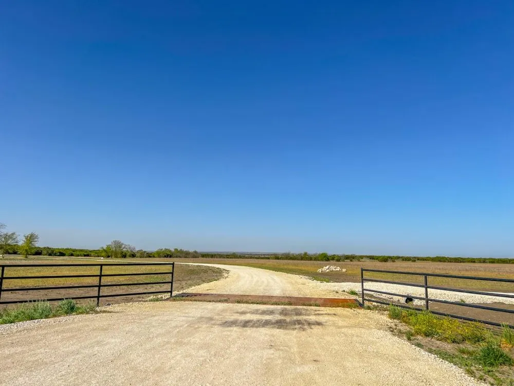 10 Hamilton Hamilton, TX 76531