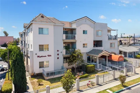 121 Mcpherrin Avenue #105