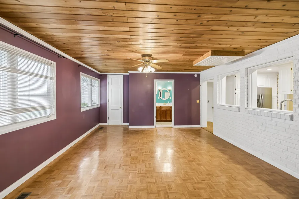 17283 Us 11 Highway Wildwood, GA 30757