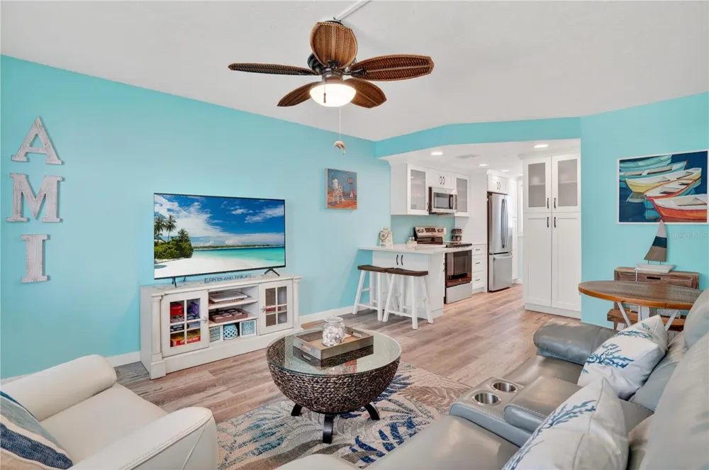117 7TH STREET #2 Bradenton Beach, FL 34217