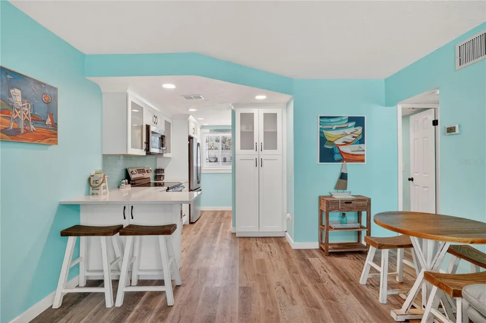 117 7TH STREET #2 Bradenton Beach, FL 34217