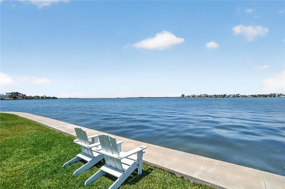 117 7TH STREET #2 Bradenton Beach, FL 34217