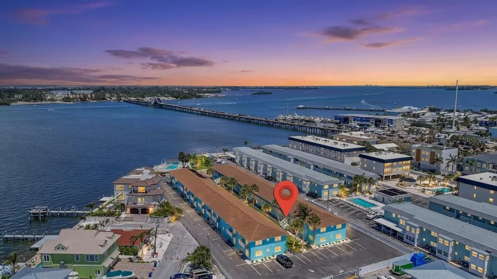 117 7TH STREET #2 Bradenton Beach, FL 34217