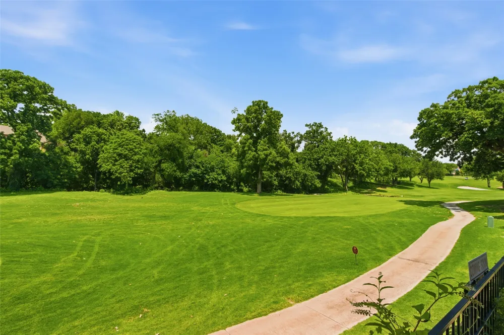 3033 Greenhill Drive Plano, TX 75093