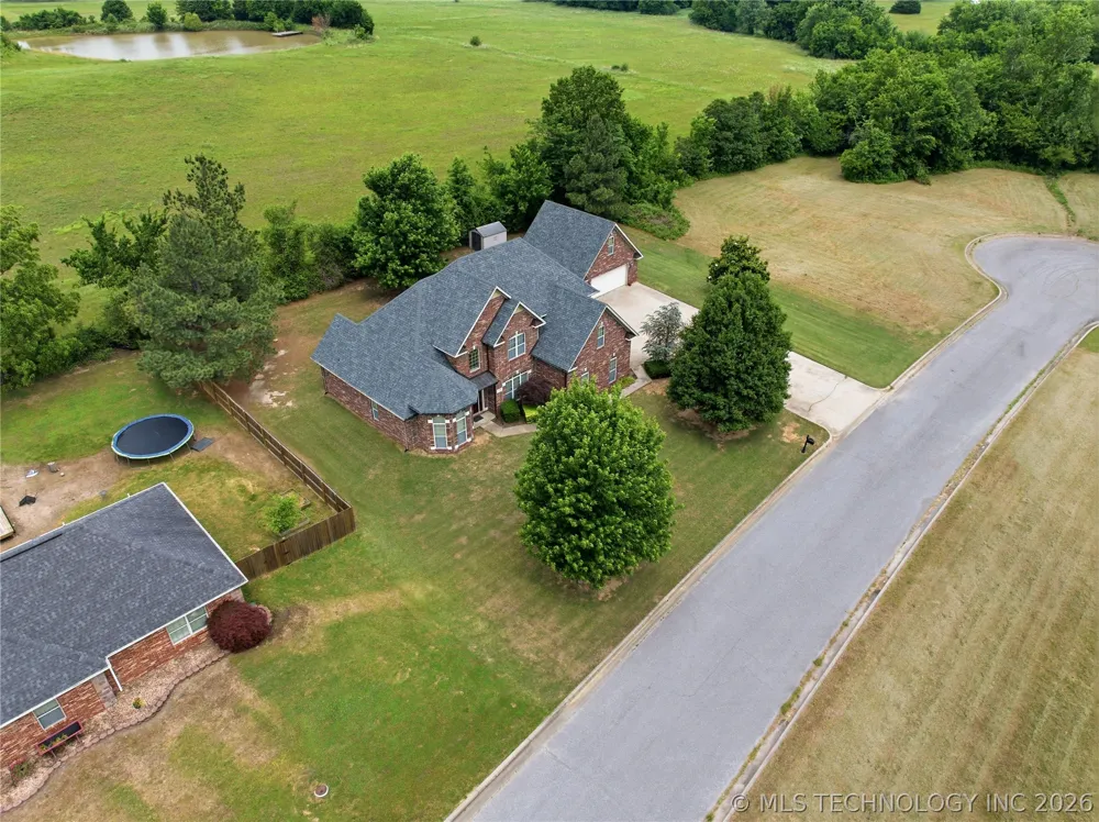 1308 Carter Avenue Wagoner, OK 74467
