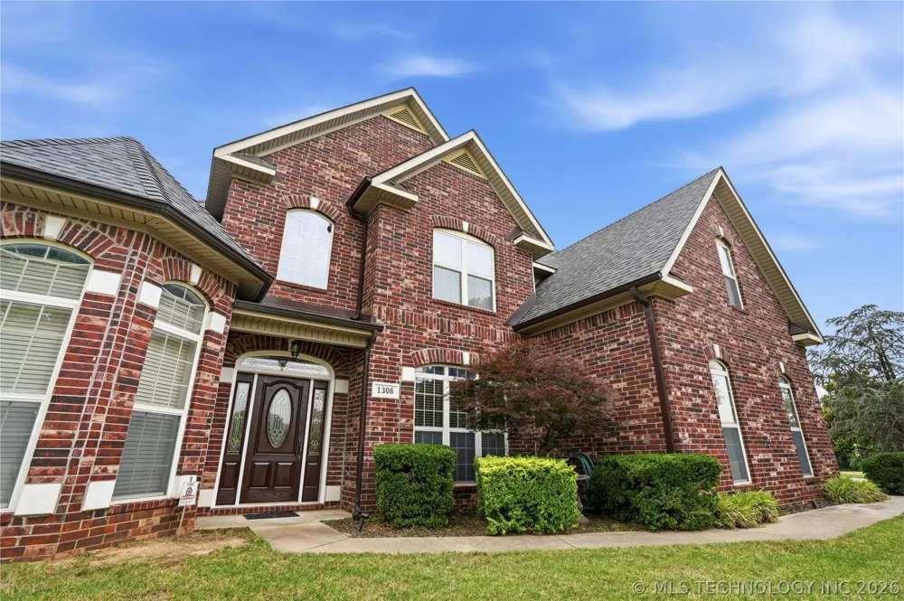 1308 Carter Avenue Wagoner, OK 74467