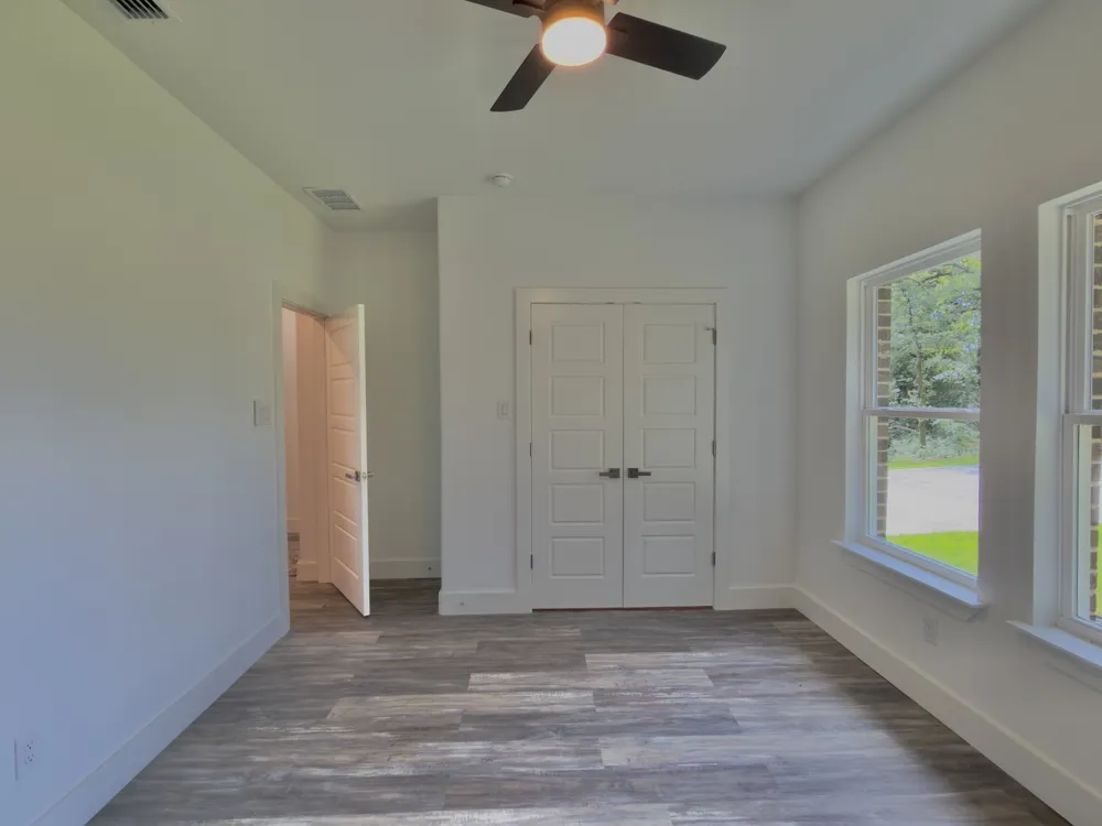 502 Palmetto Court Runaway Bay, TX 76426