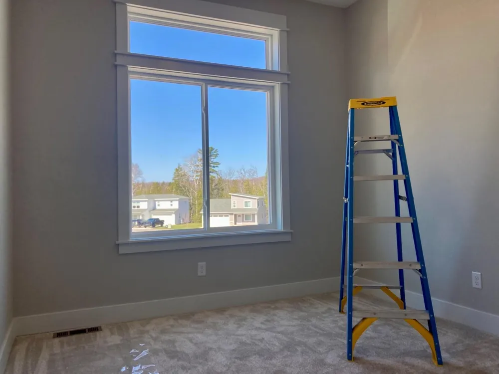 9336 S Flaska Drive Solon Township, MI 49621