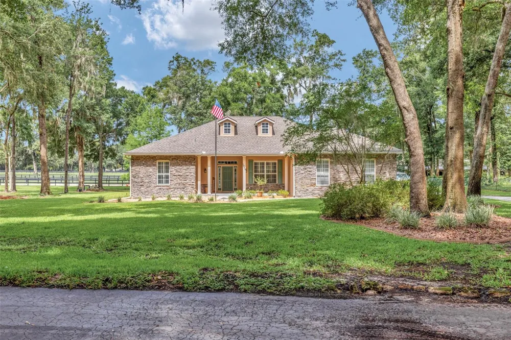 1989 NW 111TH LOOP ocala, FL 34475