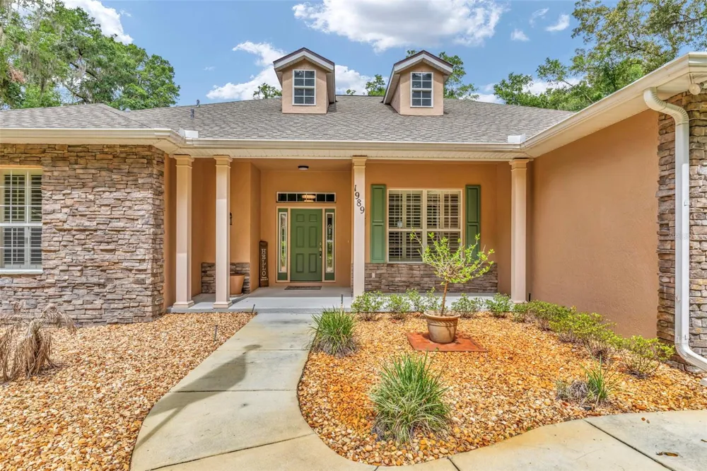 1989 NW 111TH LOOP ocala, FL 34475