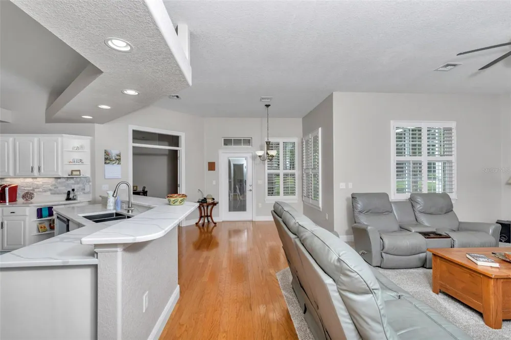 1989 NW 111TH LOOP ocala, FL 34475