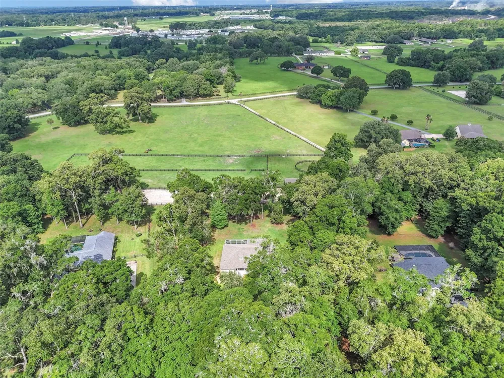 1989 NW 111TH LOOP ocala, FL 34475