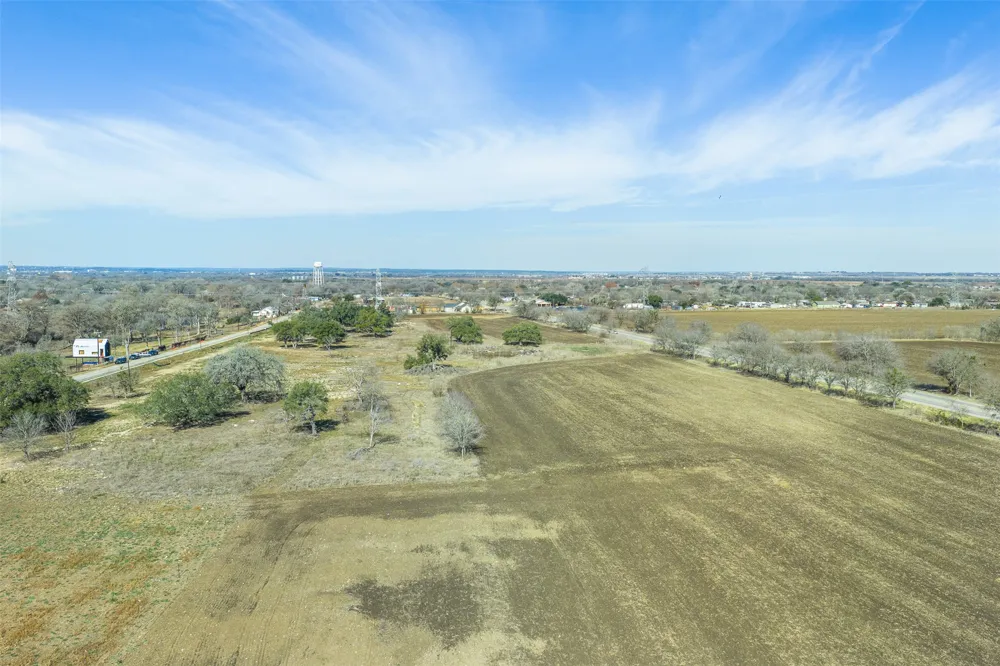 600 NW River Road Martindale, TX 78655
