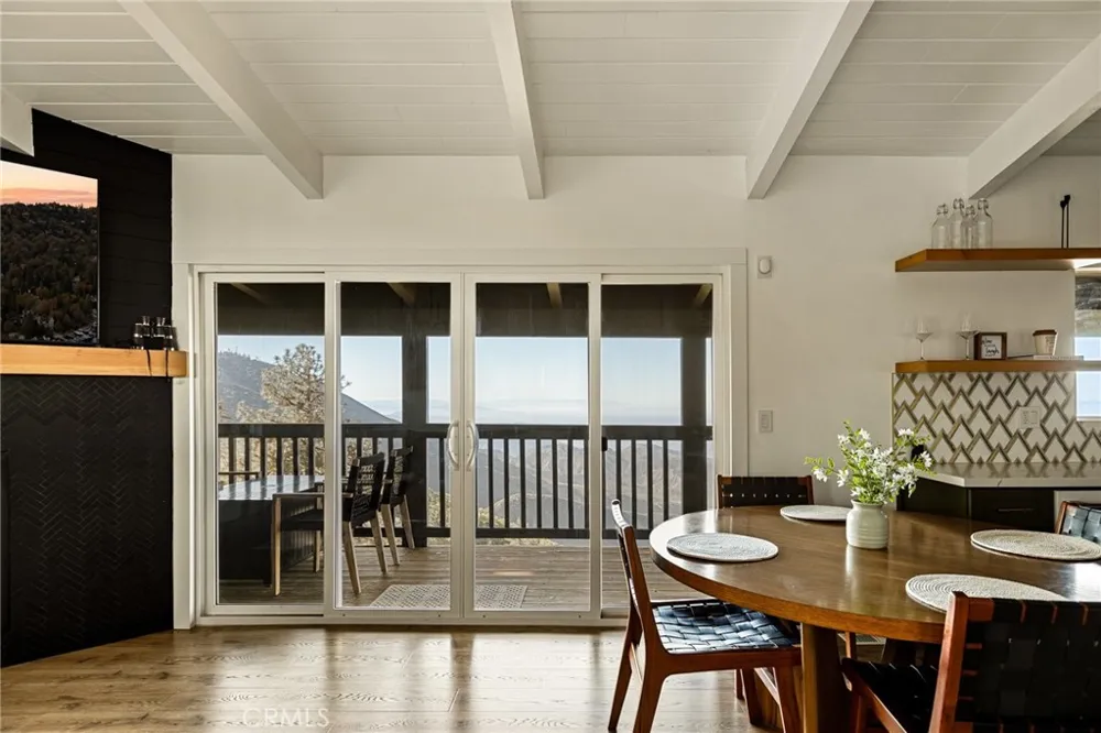 31537 Old City Creek Running Springs, CA 92382
