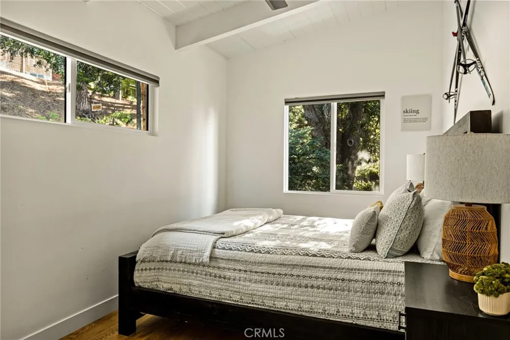 31537 Old City Creek Running Springs, CA 92382