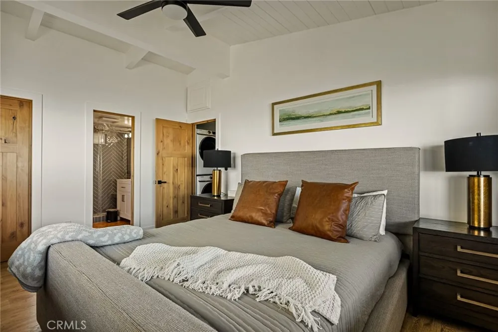 31537 Old City Creek Running Springs, CA 92382