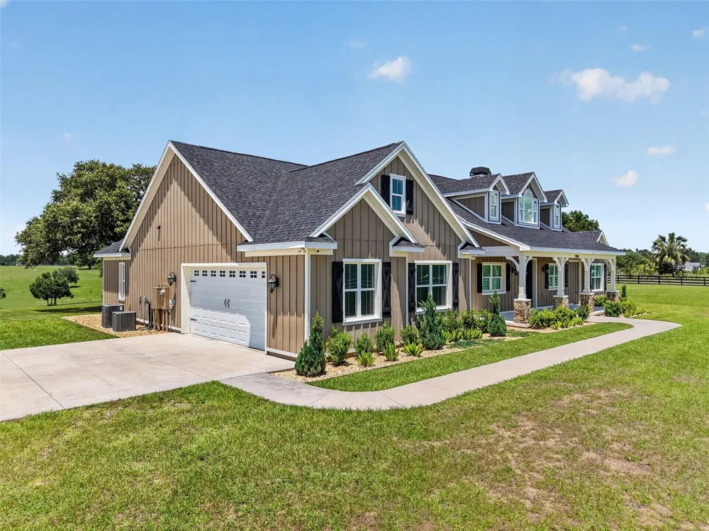5496 NANTAHALA LANE Lady Lake, FL 32159
