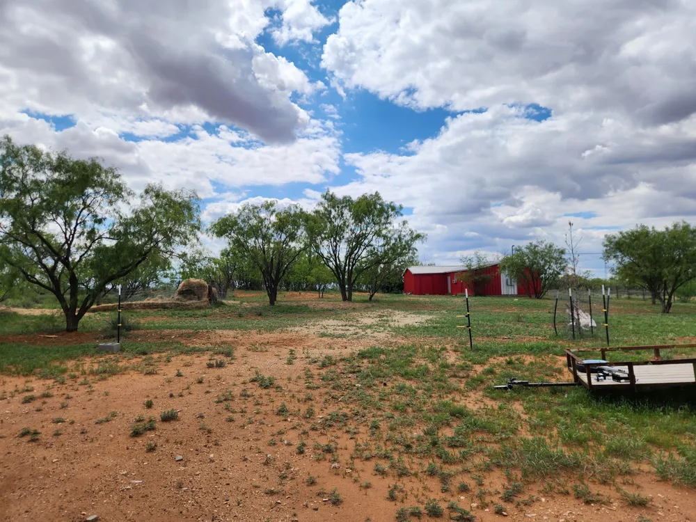 510 E Campbell Avenue Loraine, TX 79532