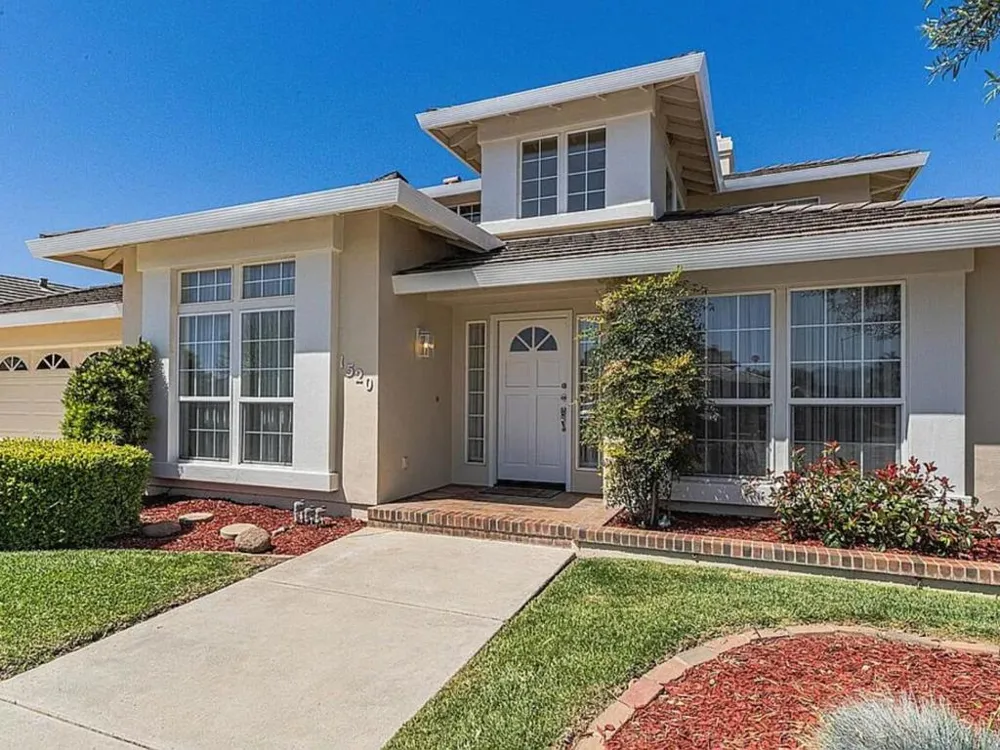 1520 Cambridge Court Salinas, CA 93906